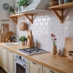 Carrelage mural cuisine : idées déco et conseils pour choisir un revêtement élégant et facile à entretenir